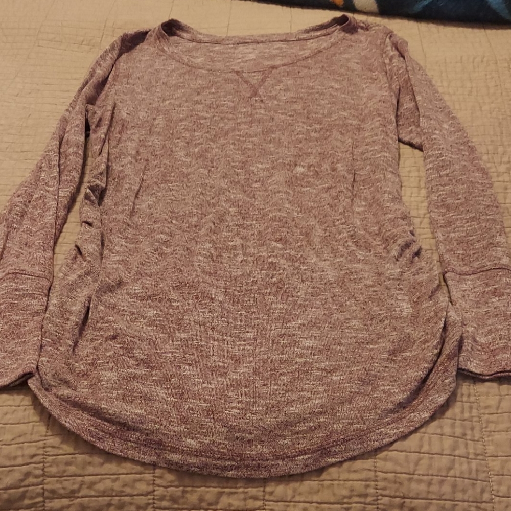 Liz Lange Maternity top size Large